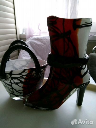 Вазочка и салфетница