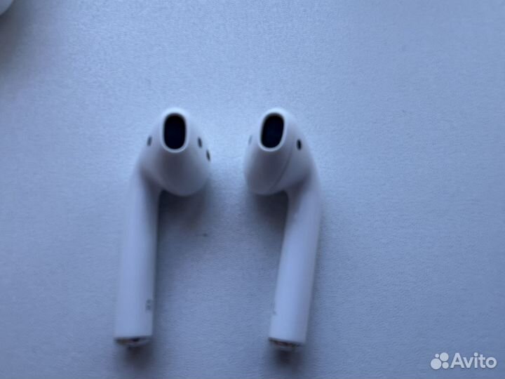 AirPods 2 MV7N2RU/A