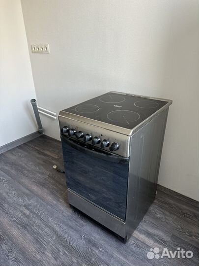 Плита электрическая Hotpoint Ariston