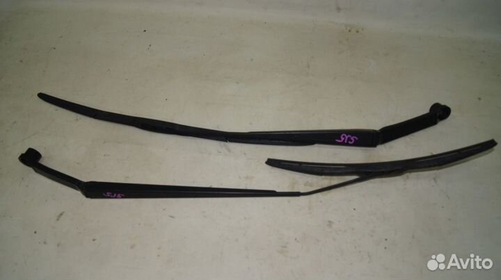 Поводок + щётка стеклоочистителя F комплект Forest