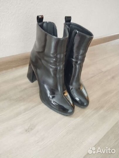 Сапоги женские