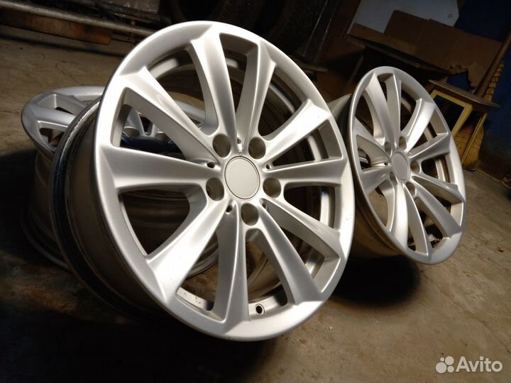 R17 Оригиналы BMW стиль 236