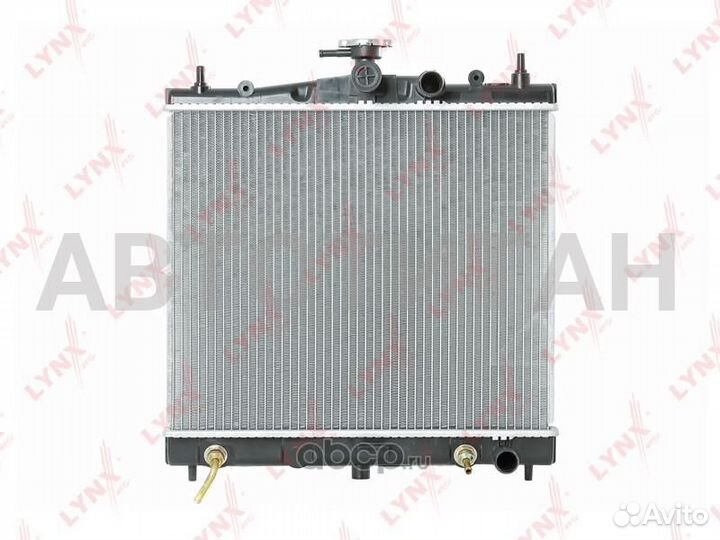 Радиатор охлаждения двигателя Nissan Micra (March