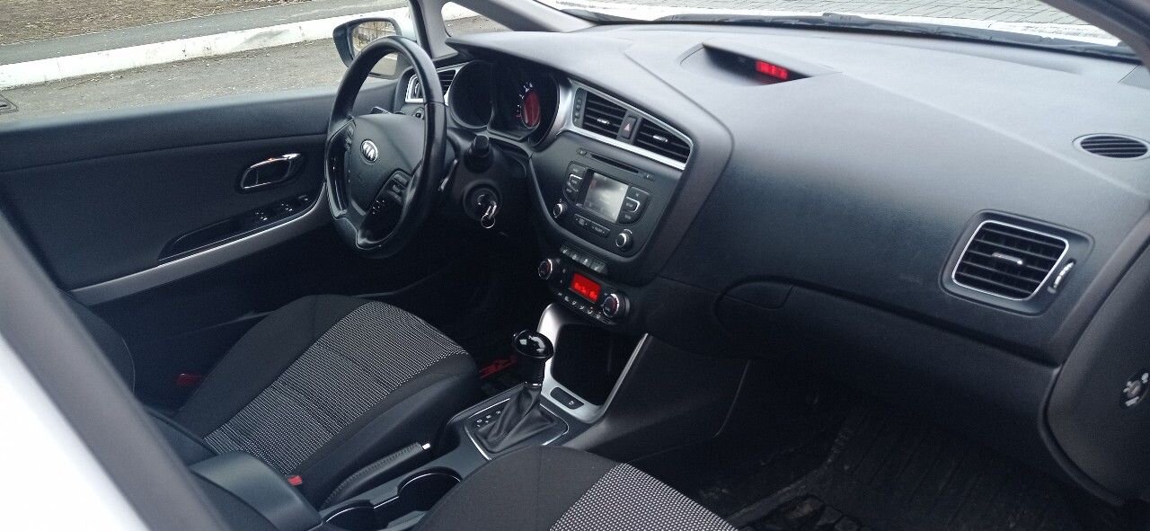 Kia Ceed: фото владельца
