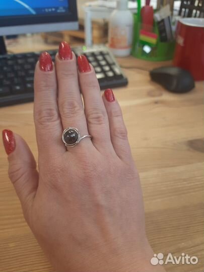 Очаровательное серебрян. кольцо с натур. Гематитом