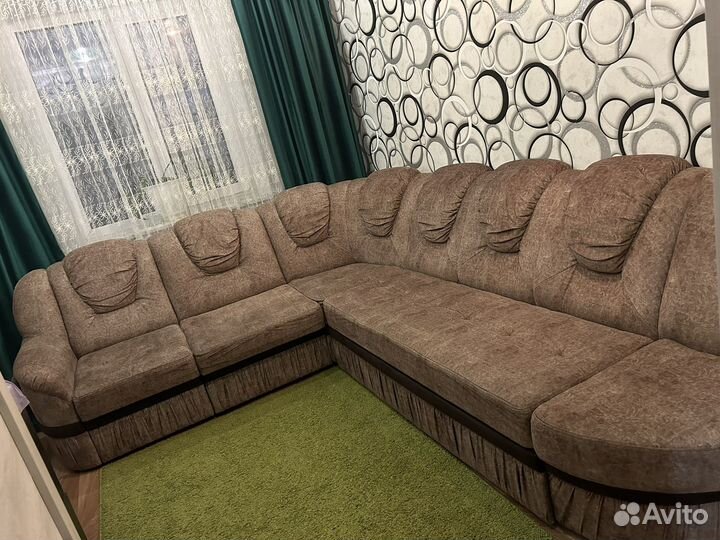 Угловой диван бу