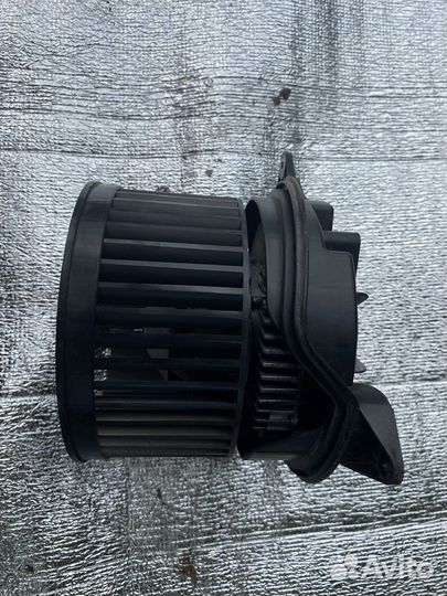 Моторчик печки с климатом Форд Мондео 3