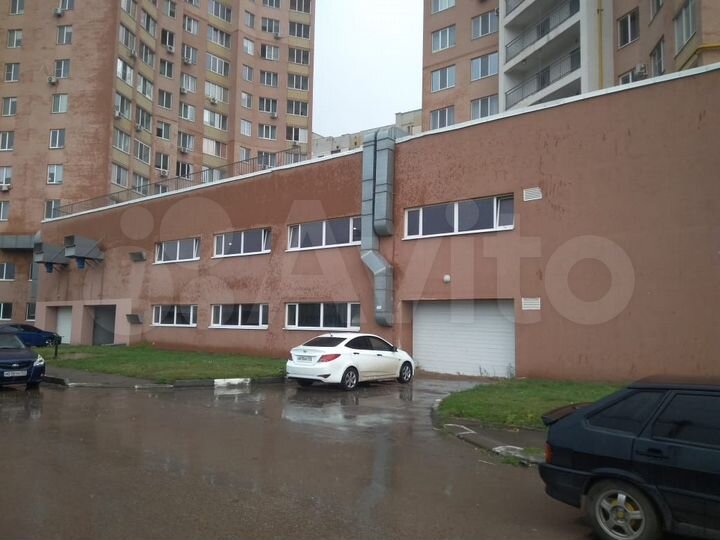 Машиноместо, 14 м²
