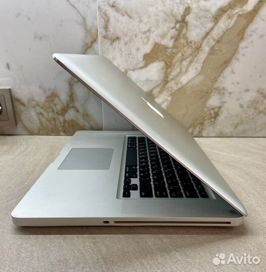 Apple MacBook Pro 15