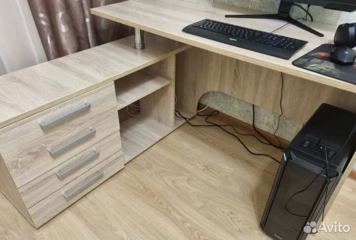 Стол угловой компьютерный новый от производителя