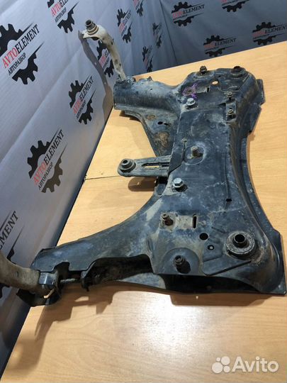 Подрамник Nissan Note E11 (2005—2009)