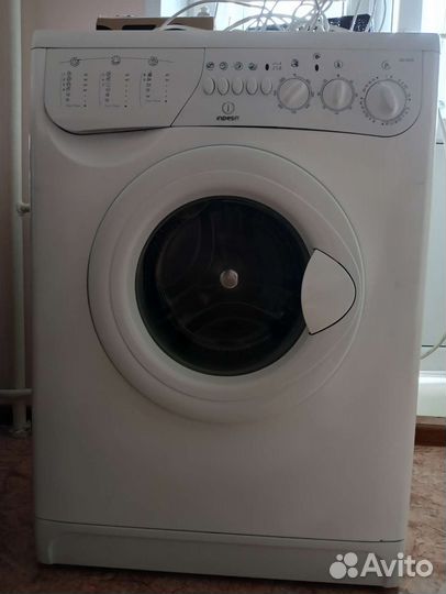 Стиральная машина indesit на запчасти