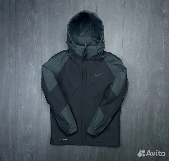 Куртка Nike