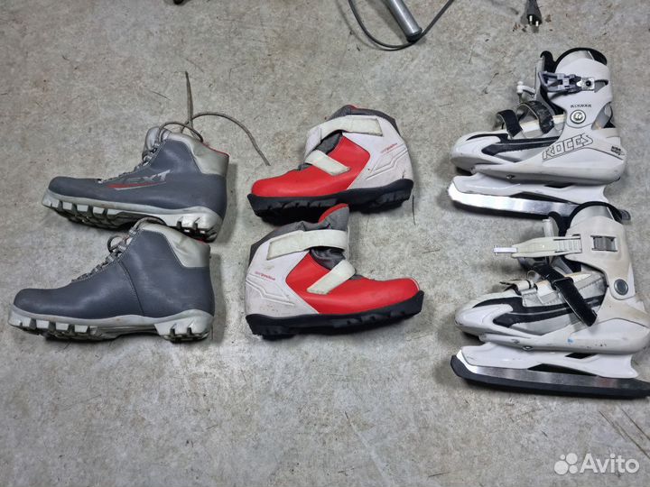Лыжные ботинки и коньки