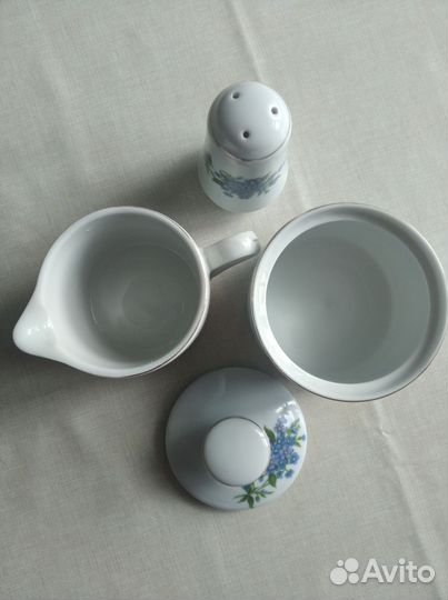 Молочник и сахарница