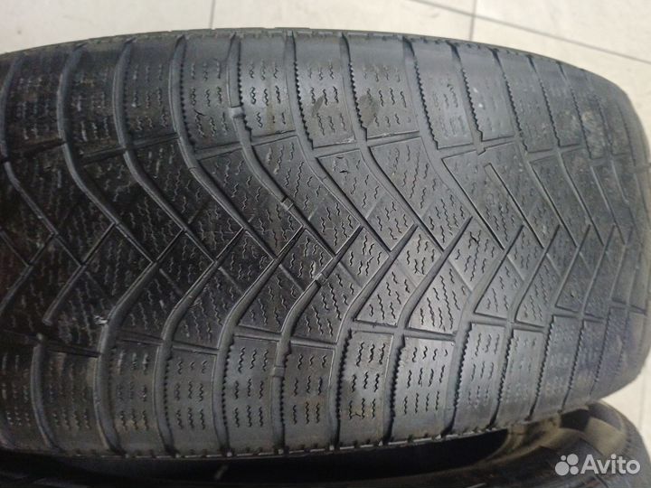 Pirelli Ice Zero FR 205/55 R16 96T