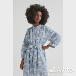 Платье-рубашка до середины икры H&M, голубой/ракуш