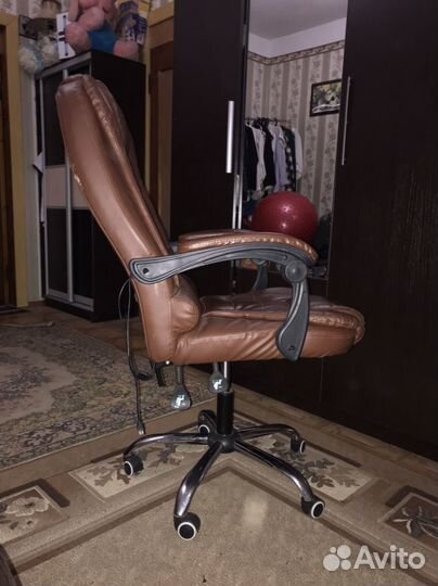 Компьютерный стул