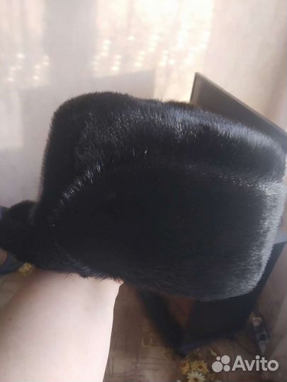 Меховая мужская шапка