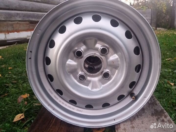 Комплект оригинальных дисков Nissan 13