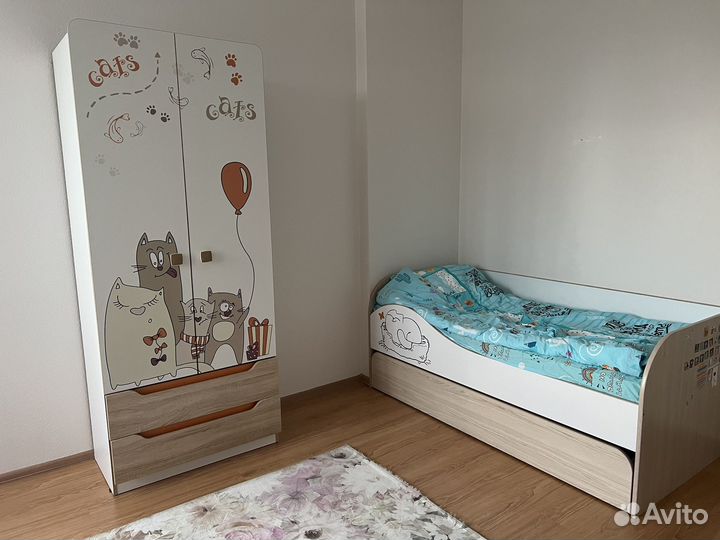 Кровать матрас шкаф