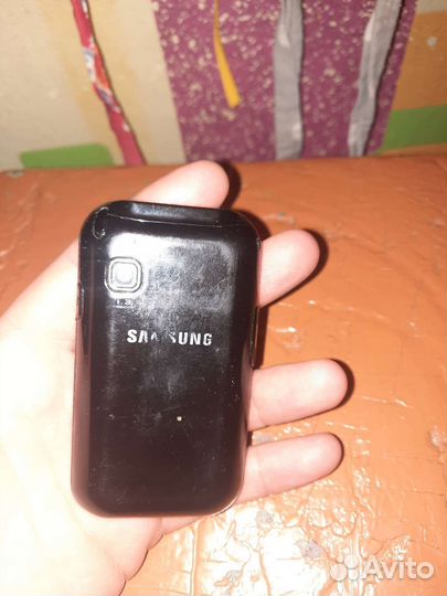 Samsung GT-с3300i