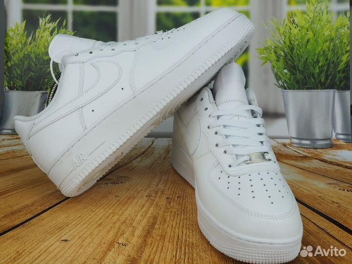 Кроссовки женские Nike air Force 107 Lux