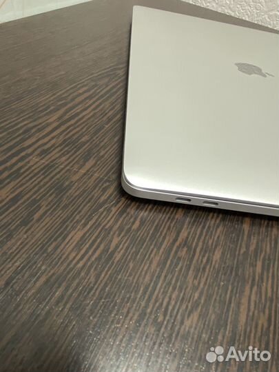 Экран для MacBook pro 16 2016 Silver A2141