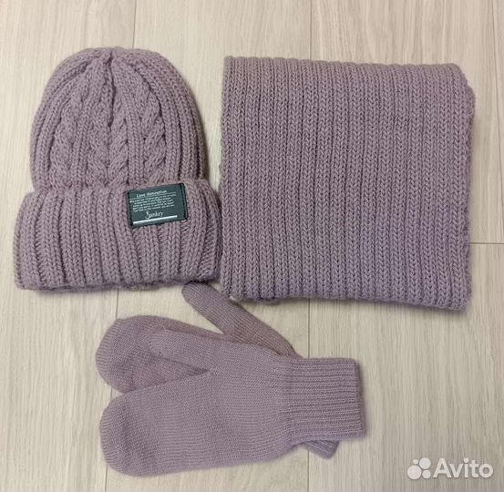 Комплект шапка и снуд