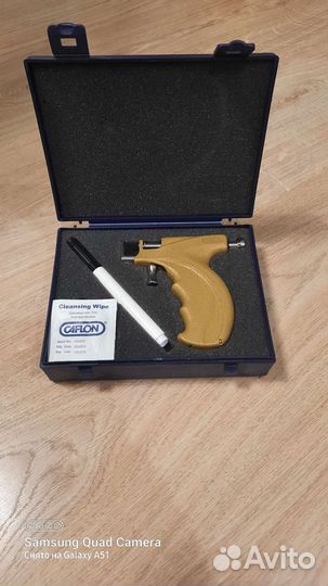 Пистолет для прокола ушей