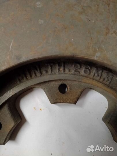 Тормозной диск Nissan Atlas оригинал