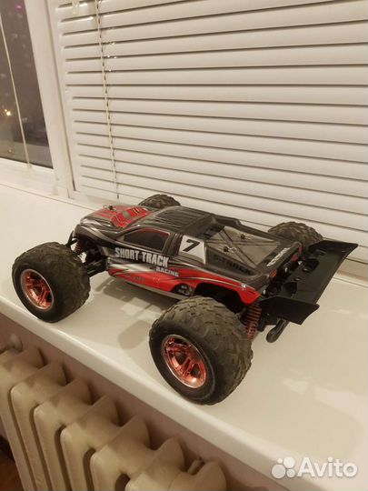 Машина на радиоуправлении