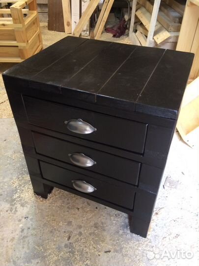 Мебель из поддонов, палет и натурального дерева