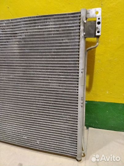 Радиатор кондиционера Nissan Pathfinder R51