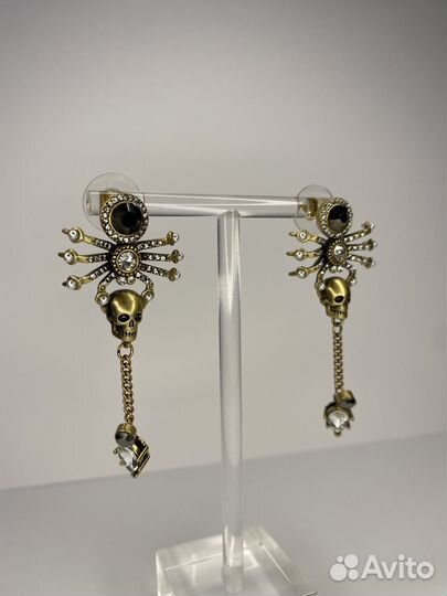 Серьги Alexander McQueen