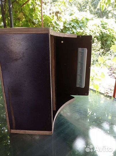 Столик для эхолота