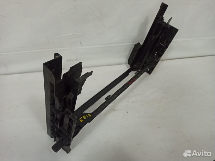 Рамка радиаторов BMW 5-серия F10 F11 N47