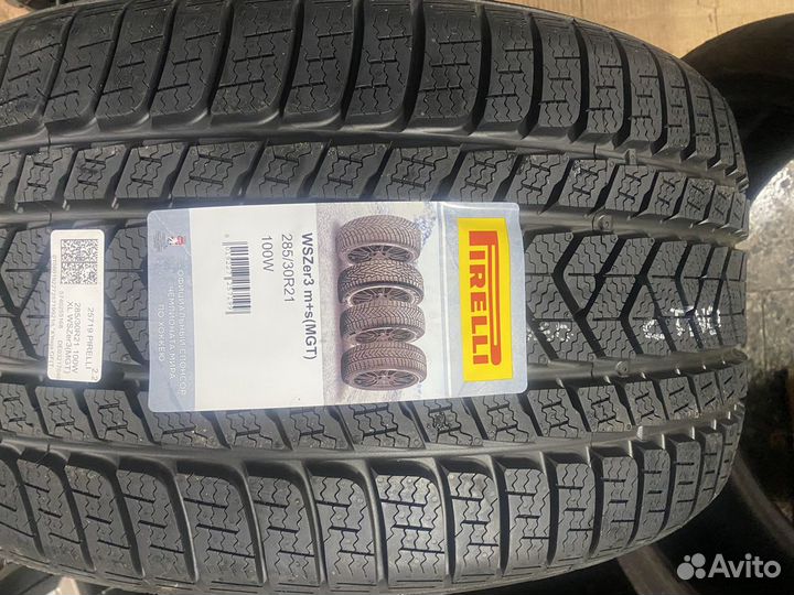 Pirelli Winter Sottozero 3 255/35 R21 и 285/30 R21