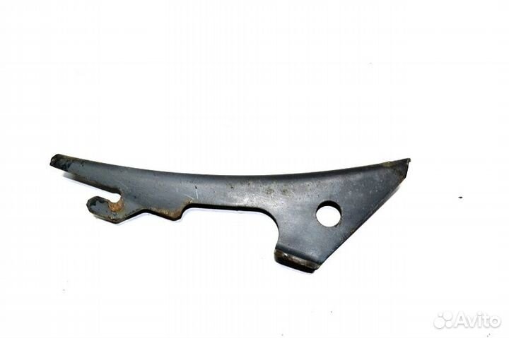 Кронштейн крыла переднего моста, левый DAF XF105