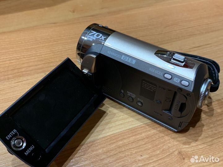 Видеокамера Panasonic SDR-s26