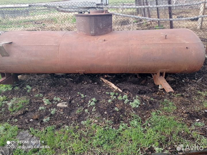 Цистерна 2 куба