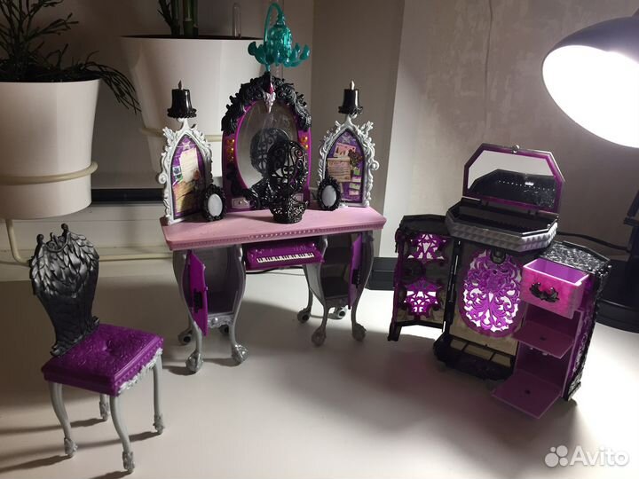 Игровой набор мебели для кукол ever after high