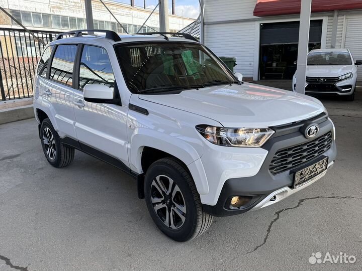 ВАЗ Niva Travel 1.7 МТ, 2024, 5 км