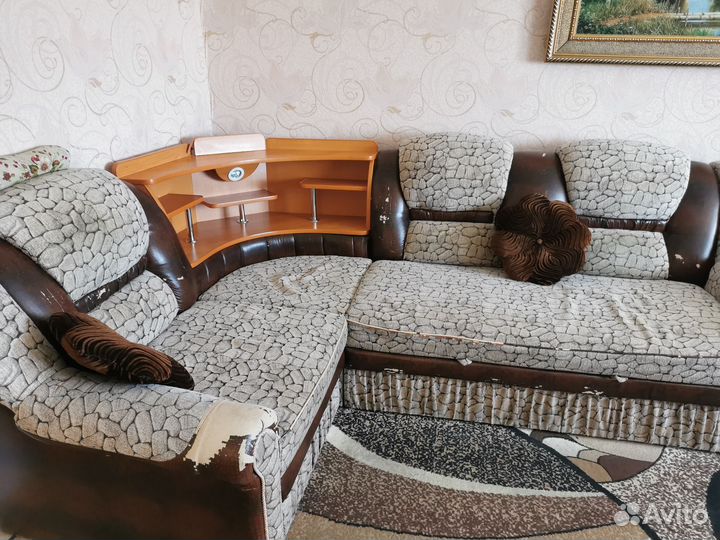 Угловой диван с креслом