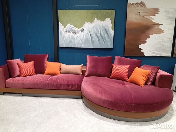 Дизайнерский диван