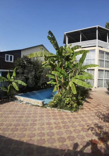 Коттедж 276 м² на участке 5,5 сот.