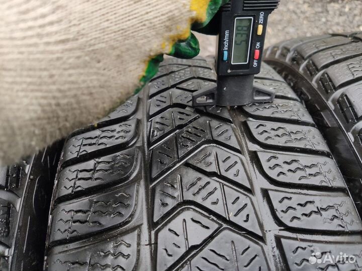 Pirelli Winter Sottozero 3 205/45 R17 88V