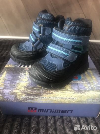 Ботинки демисезонные новые Minimen