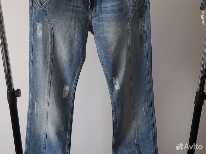 Джинсы новые женские 29