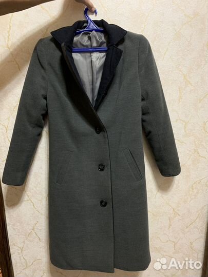 Пальто женское 42 44